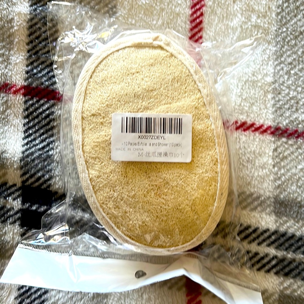 🌻Loofah Shower Scrubbers🌻